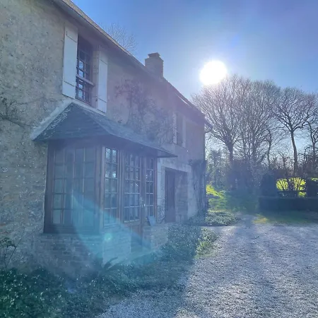 Chateau De Monfréville Exterior photo