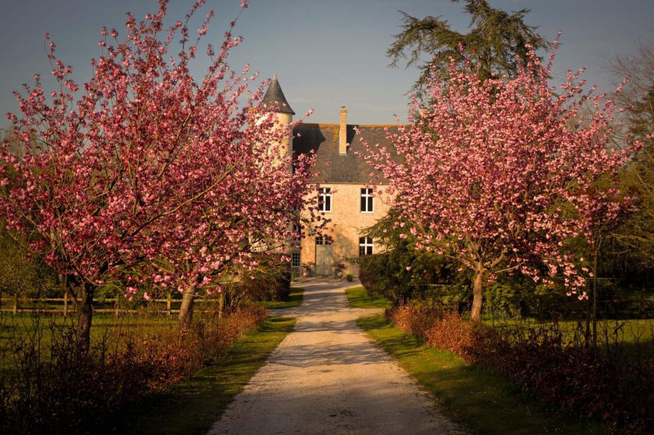 Chateau De Hébergement de vacances Monfréville